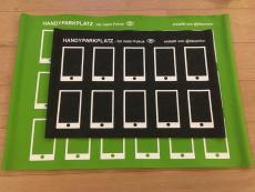Zwei Handyparkplätze übereinander